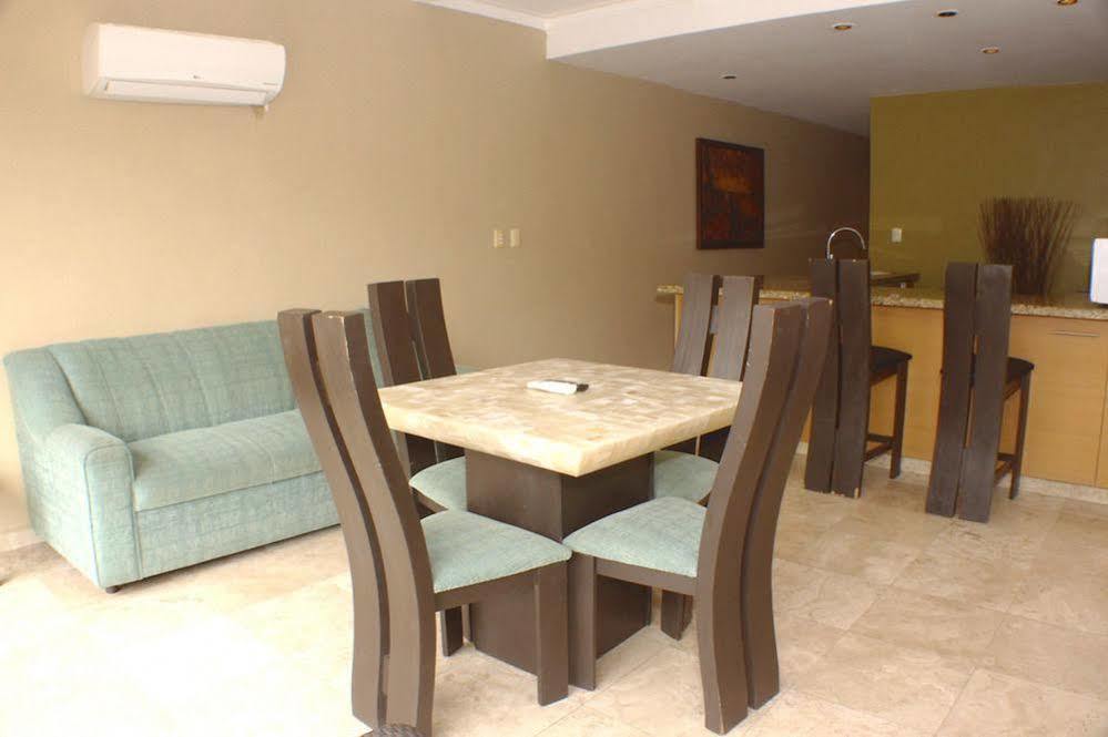 Ocean Plaza Condos Playa del Carmen Exterior foto